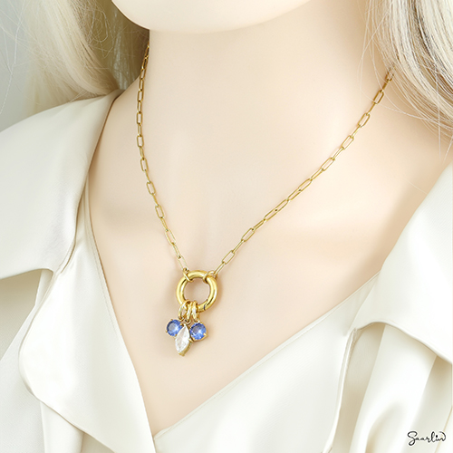 MySaarlin-necklace with charms